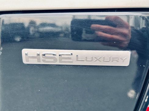 Used 2012 Land Rover Range Rover Sport HSE LUX image 39