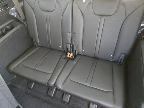 New 2026 Kia Sorento S image 20