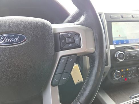 Used 2021 Ford F350 Lariat w/ Chrome Package image 19