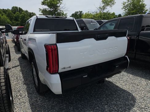 Used 2025 Toyota Tundra SR5 AWD/4WD image 4