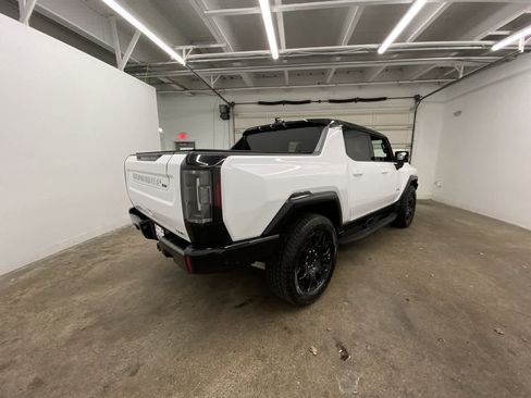 Used 2024 GMC Hummer EV 2X image 6