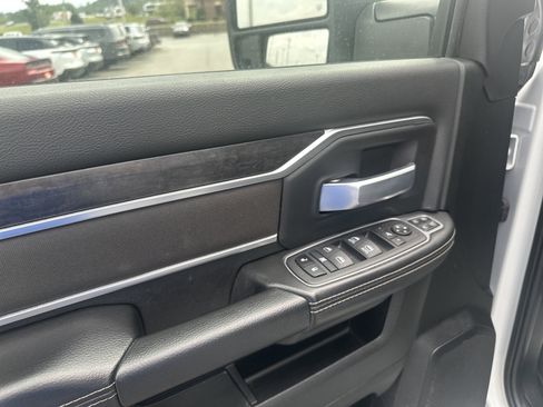 Used 2024 RAM 2500 Big Horn image 14