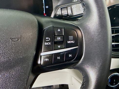 Used 2023 Ford Escape Active image 15