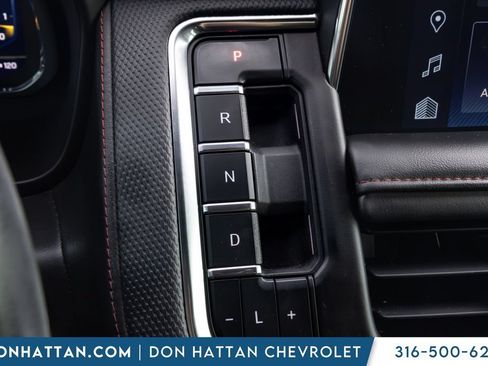 Used 2022 Chevrolet Tahoe RST w/ Luxury Package AWD/4WD image 12