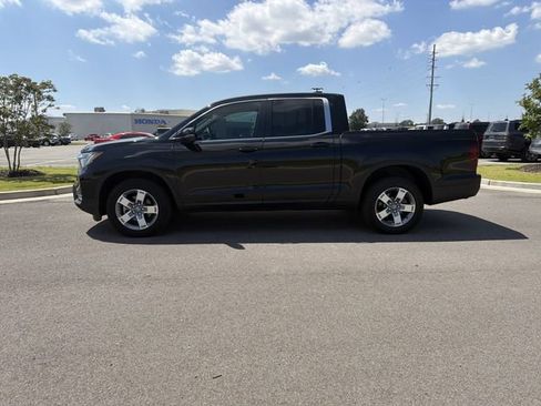 Used 2025 Honda Ridgeline RTL image 2