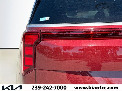 New 2026 Kia Carnival EX image 10