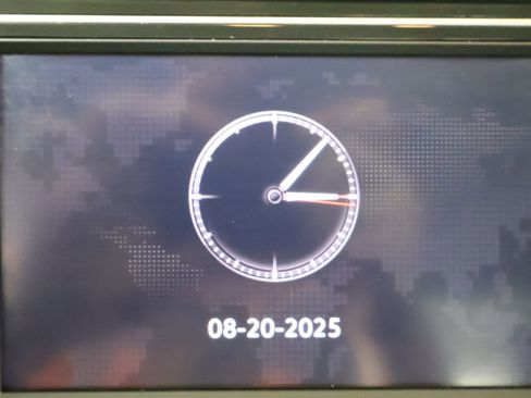 Used 2024 Volkswagen Jetta SE image 32