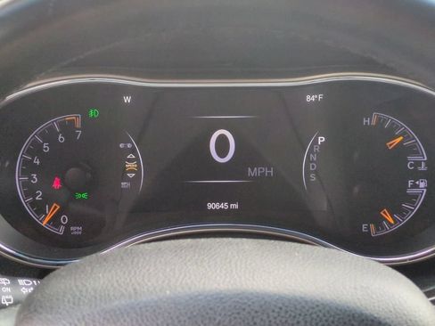 Used 2015 Jeep Grand Cherokee Altitude AWD/4WD image 17