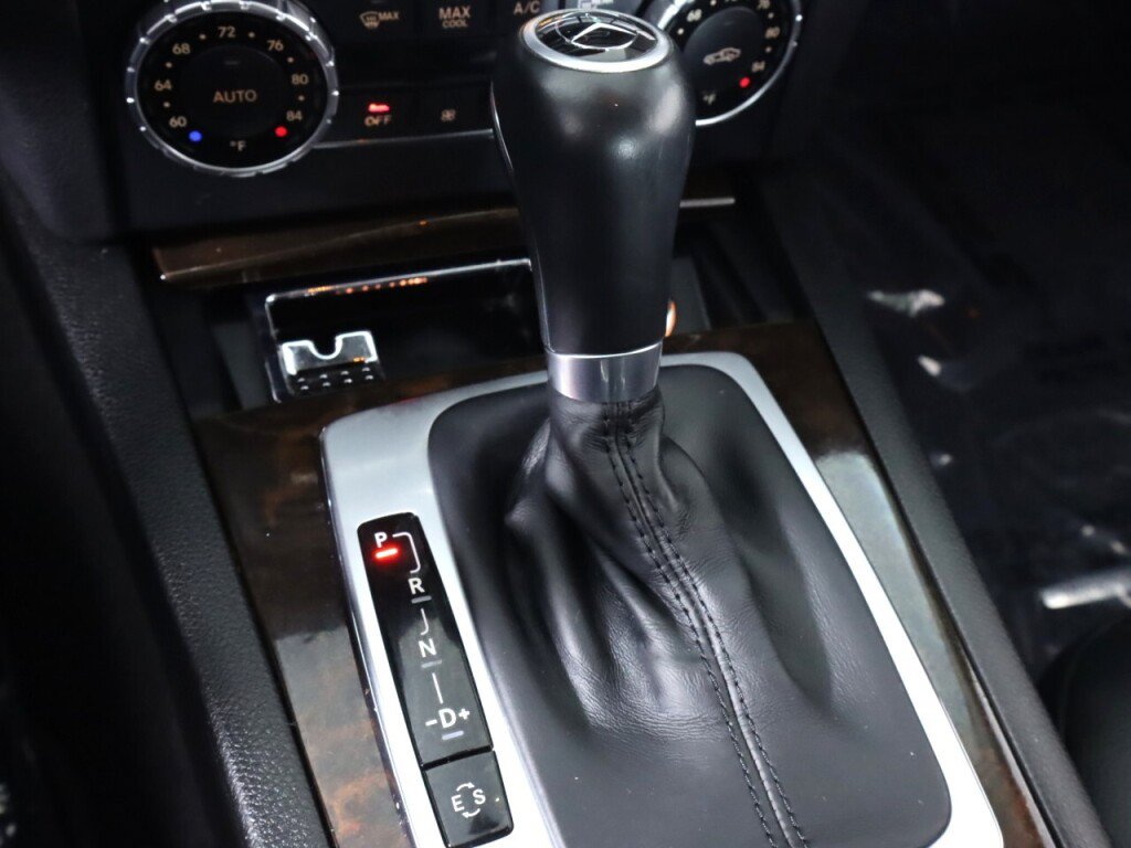 Used 2014 Mercedes-Benz C 300 4MATIC Sedan image 21