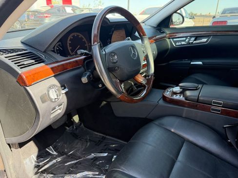Used 2007 Mercedes-Benz S 550 image 2