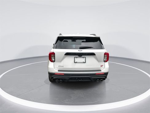 Used 2022 Ford Explorer ST w/ Equipment Group 401A image 7