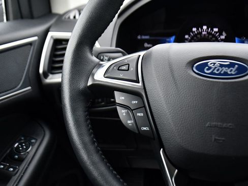 Used 2024 Ford Edge SEL w/ Convenience Package image 33