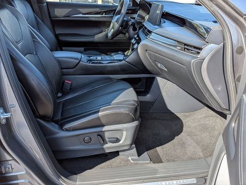 Used 2025 INFINITI QX60 Pure image 22