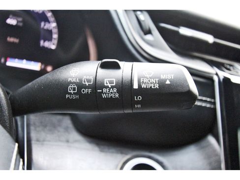 Used 2023 Jeep Grand Cherokee L Overland RWD image 22
