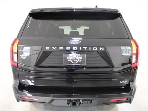 New 2026 Ford Expedition Max Active image 7