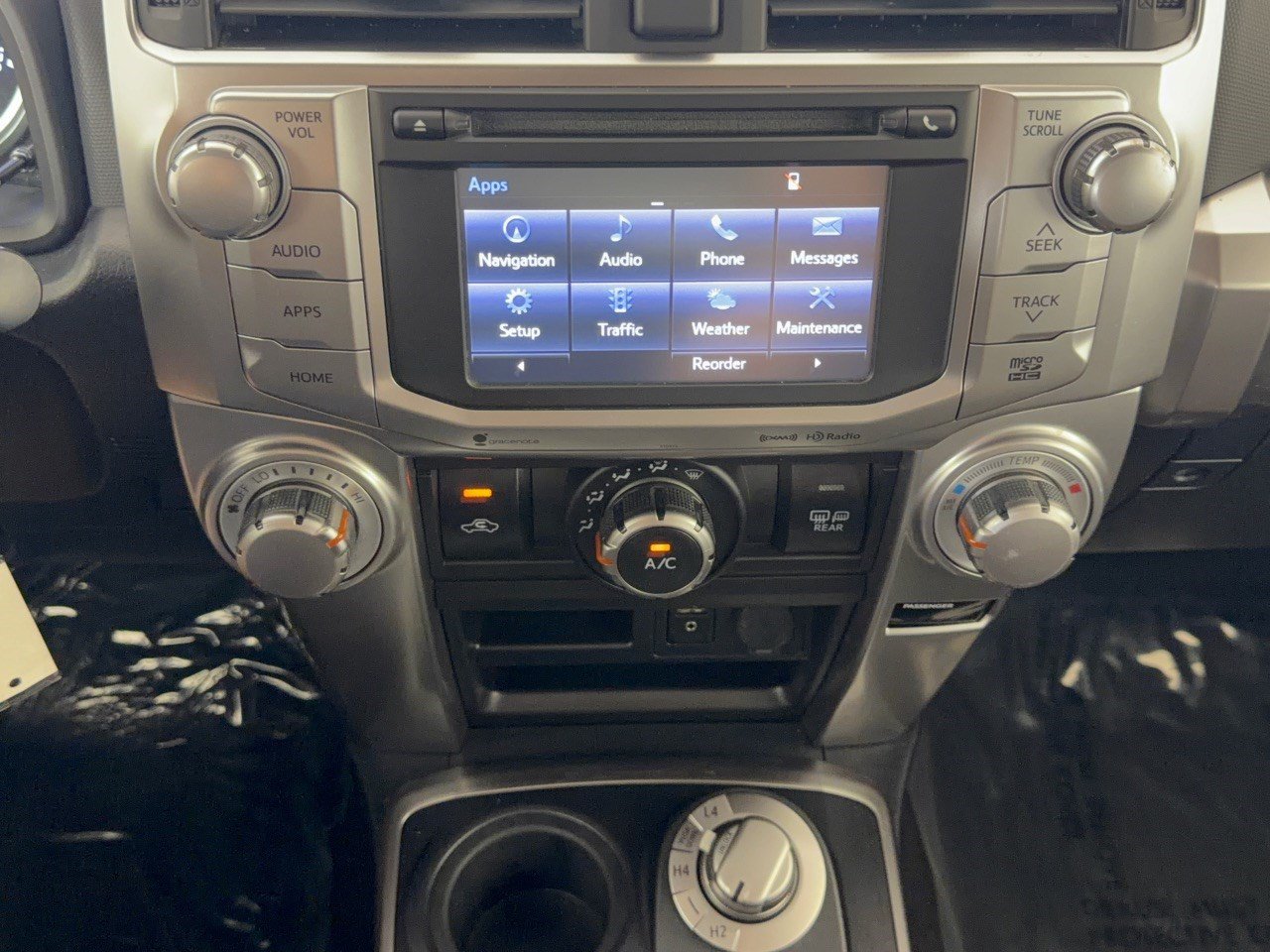 Used 2019 Toyota 4Runner SR5 AWD/4WD image 22