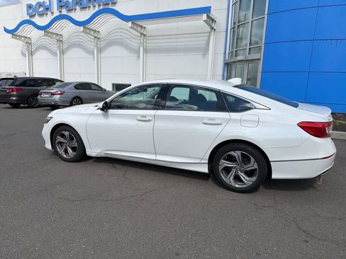 Used 2019 Honda Accord EX image 7