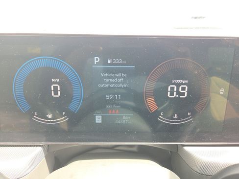 Used 2025 Hyundai Sonata SEL FWD image 2