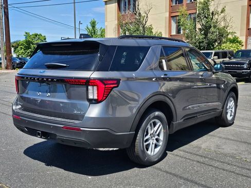 New 2026 Ford Explorer Active AWD/4WD image 5