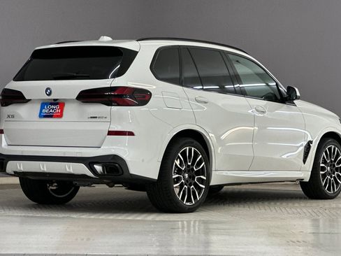 New 2026 BMW X5 xDrive50e w/ M Sport Package image 9