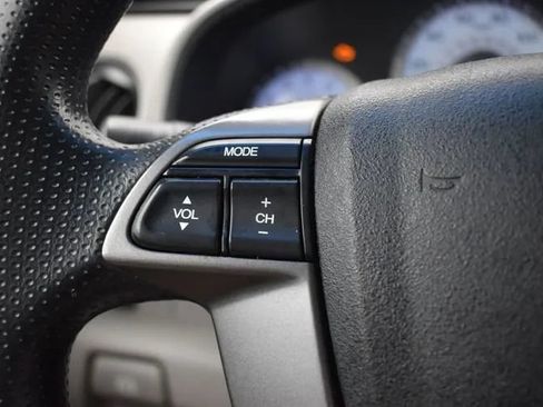 Used 2011 Honda Pilot EX image 23
