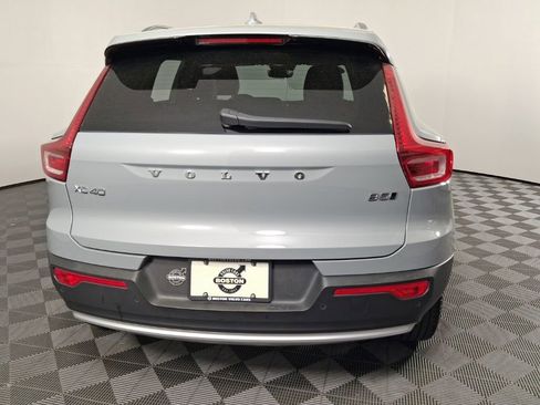 Certified 2024 Volvo XC40 B5 Ultimate w/ Protection Package Premier AWD/4WD image 11
