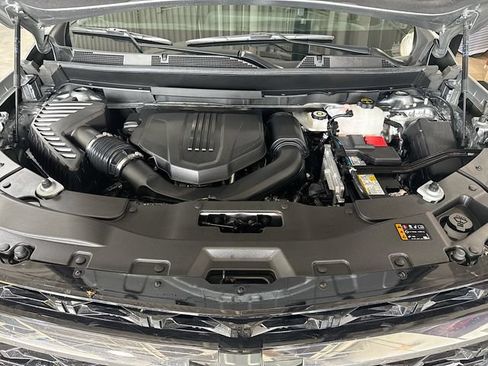 Used 2025 Chevrolet Traverse Z71 w/ Driver Confidence Package AWD/4WD image 30