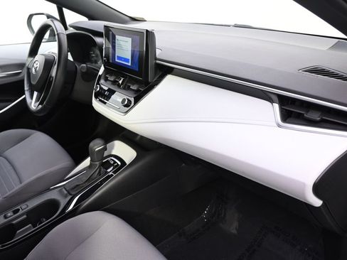 Used 2023 Toyota Corolla SE w/ Carpet Mat Package (TMS) FWD image 11