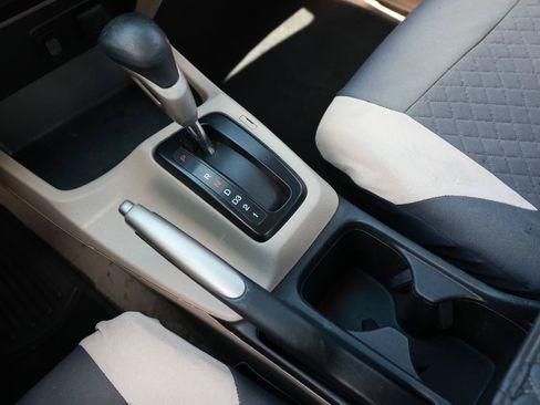 Used 2012 Honda Civic LX image 37