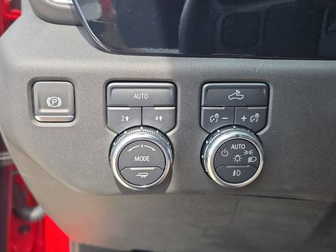 Used 2024 GMC Sierra 1500 Elevation w/ Max Trailering Package AWD/4WD image 19