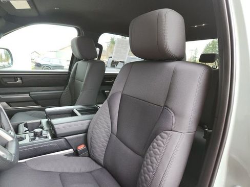 Used 2025 Toyota Tundra SR5 w/ TRD Off-Road Package AWD/4WD image 19