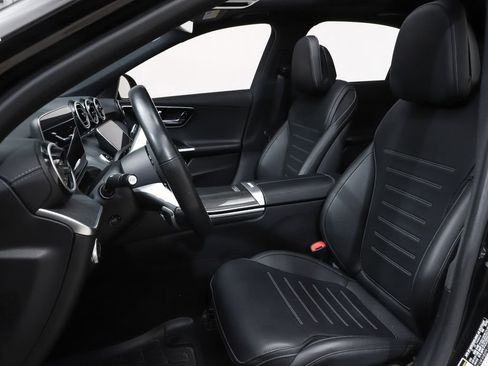 Certified 2023 Mercedes-Benz C 300 4MATIC Sedan image 9