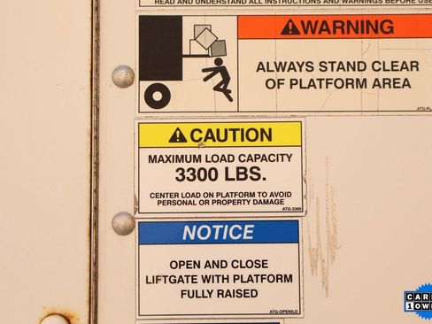 Used 2017 Ford F750 2WD Regular Cab Super Duty image 39