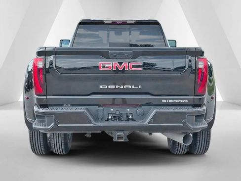 Used 2024 GMC Sierra 3500 Denali w/ Denali Reserve Package AWD/4WD image 6