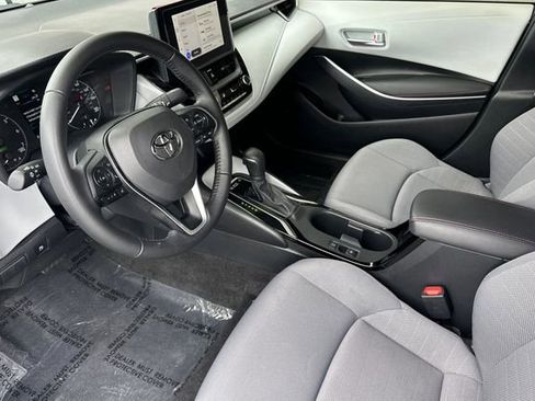 Certified 2025 Toyota Corolla SE image 16