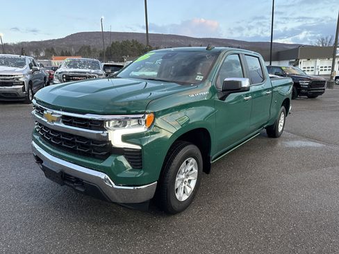 Used 2024 Chevrolet Silverado 1500 LT image 16