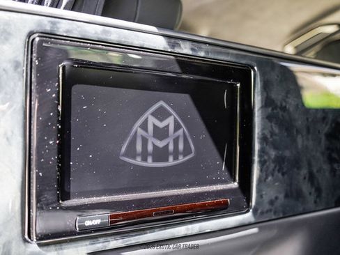 Used 2009 Maybach 62 S RWD image 35