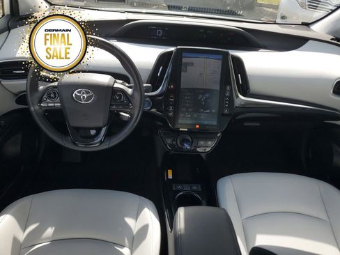 Certified 2022 Toyota Prius Limited image 15
