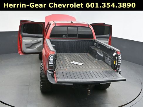 Used 2012 Toyota Tacoma PreRunner image 48