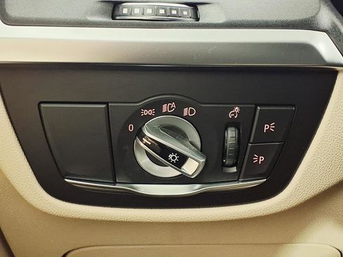 Used 2022 BMW X3 xDrive30i w/ Premium Package 2 image 22