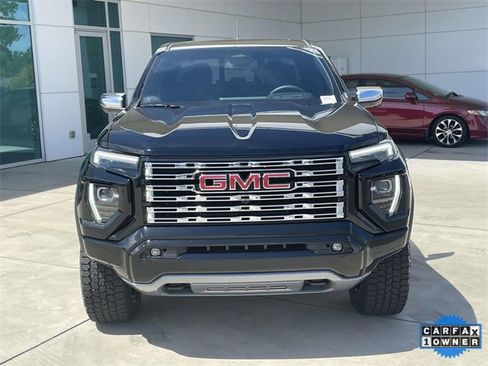 Used 2023 GMC Canyon Denali w/ Denali Black Edition image 3