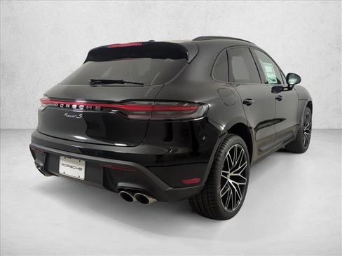 New 2026 Porsche Macan S image 9