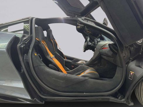 Used 2018 McLaren 720S Performance image 59