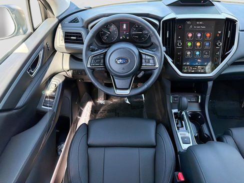 New 2026 Subaru Ascent Limited image 17