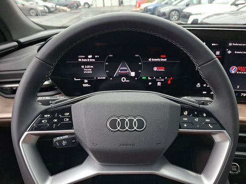 New 2025 Audi Q5 Premium Plus image 13