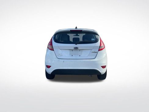 Used 2013 Ford Fiesta S FWD image 7