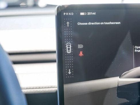 Used 2026 Tesla Model Y AWD image 19