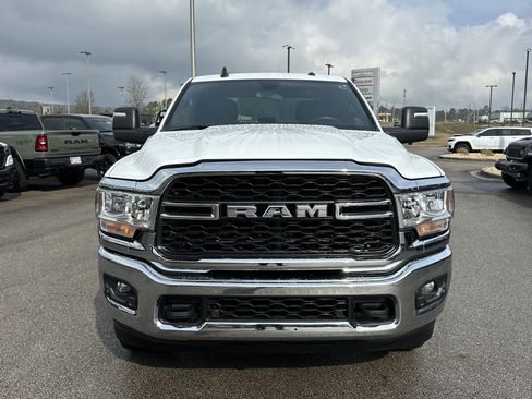 Used 2024 RAM 3500 Tradesman w/ Chrome Appearance Group image 2