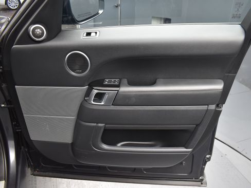 Used 2021 Land Rover Range Rover Sport HSE Silver Edition image 6