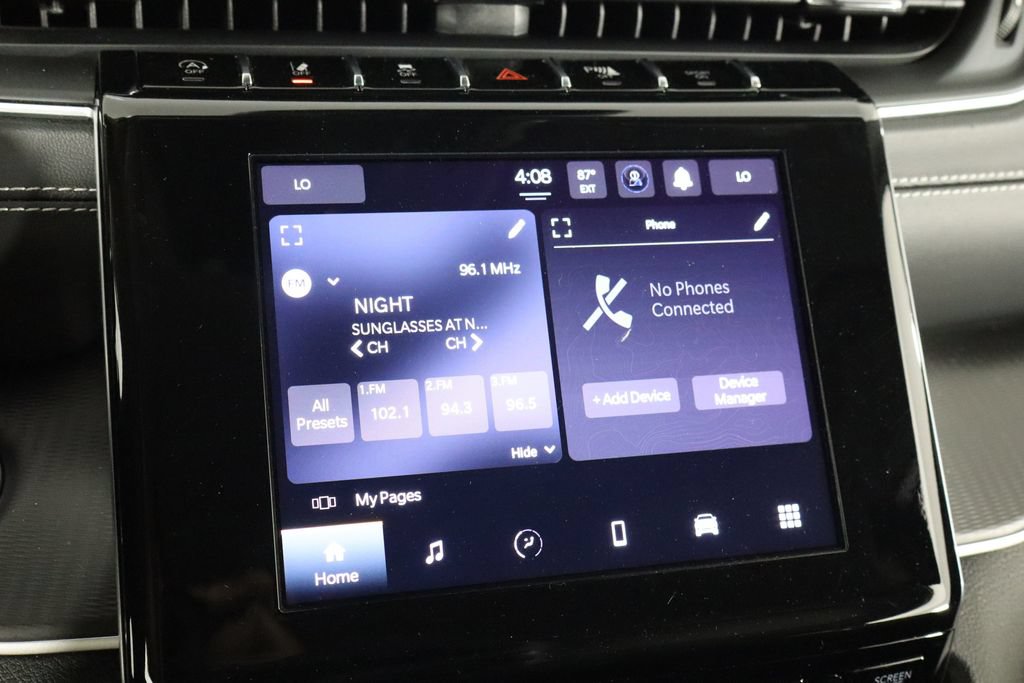 Used 2023 Jeep Grand Cherokee L Laredo AWD/4WD image 33